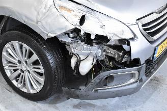 Peugeot 2008 1.2 Pure tech allure picture 9