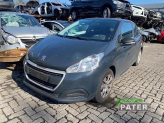 Purkuautot passenger cars Peugeot 208 208 I (CA/CC/CK/CL), Hatchback, 2012 / 2019 1.0 Vti 12V PureTech 2015/10