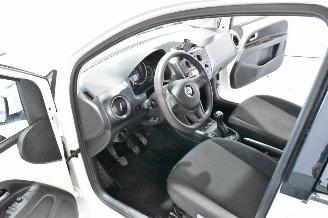 Volkswagen Up! 1.0 BMT move up! picture 18