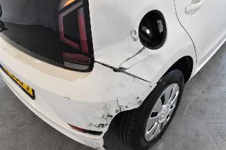 Volkswagen Up! 1.0 BMT move up! picture 9