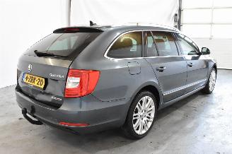 Skoda Superb 1.6 TDI Champs Elys. picture 7