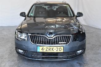 Skoda Superb 1.6 TDI Champs Elys. picture 2