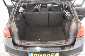 BMW 1-serie 118i M Sport picture 15