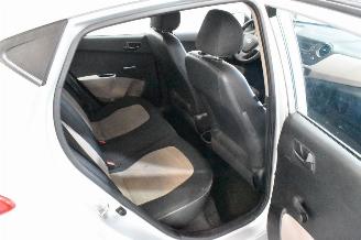 Hyundai I-10 1.0i i-Drive picture 15