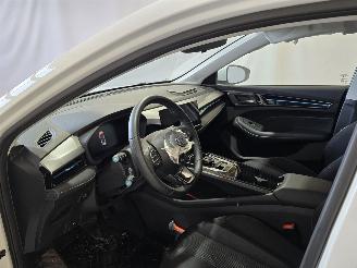 MG 5 Long R. Comf. 61 kWh picture 24