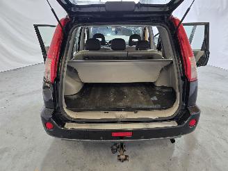 Nissan X-Trail 2.0 Comfort 2wd picture 15