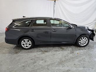 Kia Ceed 1.0 T-GDi Dynamic Line picture 8