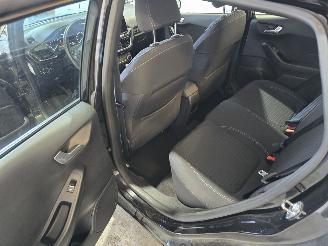 Ford Fiesta 1.0 EcoB. Titanium picture 20