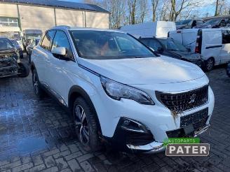 Peugeot 3008 3008 II (M4/MC/MJ/MR), MPV, 2016 1.2 12V e-THP PureTech 130 picture 3
