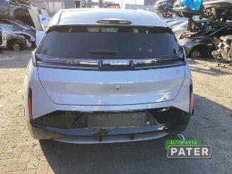 Zeekr X X, SUV, 2023 RWD Core 49 kWh, RWD Long Range 69 kWh picture 4