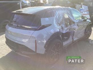 Zeekr X X, SUV, 2023 RWD Core 49 kWh, RWD Long Range 69 kWh picture 3