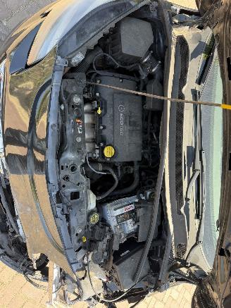 Opel Corsa-E 1.4 Bi-F. Business+ picture 12