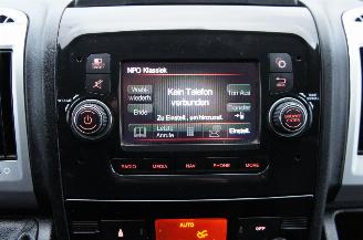 Fiat Ducato 2.3 MJT Koffer Laadklep Airco Navi Cruise 103KW Euro 6 picture 17