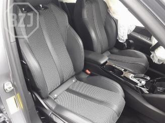 Peugeot 2008 2008 (UD/UK/UR/US/UX), MPV, 2019 1.2 VTi 12V PureTech 130 picture 6