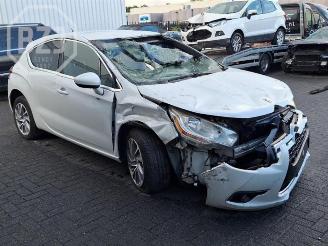 Citroën DS4 DS4 (NX), Hatchback, 2011 / 2015 1.6 HDiF picture 2