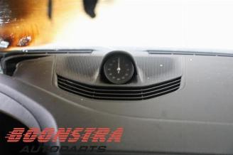 Porsche Taycan Taycan (Y1A), Sedan, 2019 4S picture 32