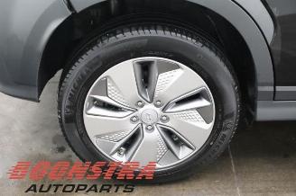 Hyundai Kona Kona (OS), SUV, 2017 / 2023 39 kWh picture 12