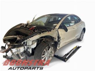 Uttjänta bilar auto Tesla Model 3 Model 3, Sedan, 2017 Long Range AWD 75 kWh 2021/12