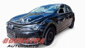 Vrakbiler auto Volkswagen Polo Polo VI (AW1), Hatchback 5-drs, 2017 1.0 TSI 12V 2018/8