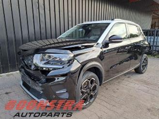 Salvage car Citroën C3 C3 (CB/CC), Hatchback, 2024 e-C3 44 kWh 2024/11