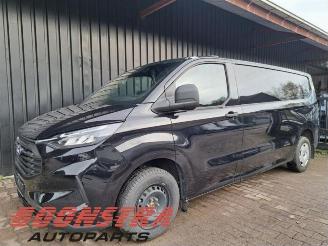 skadebil motor Ford Transit Transit Custom, Van, 2023 2.0 EcoBlue 136 2024/4