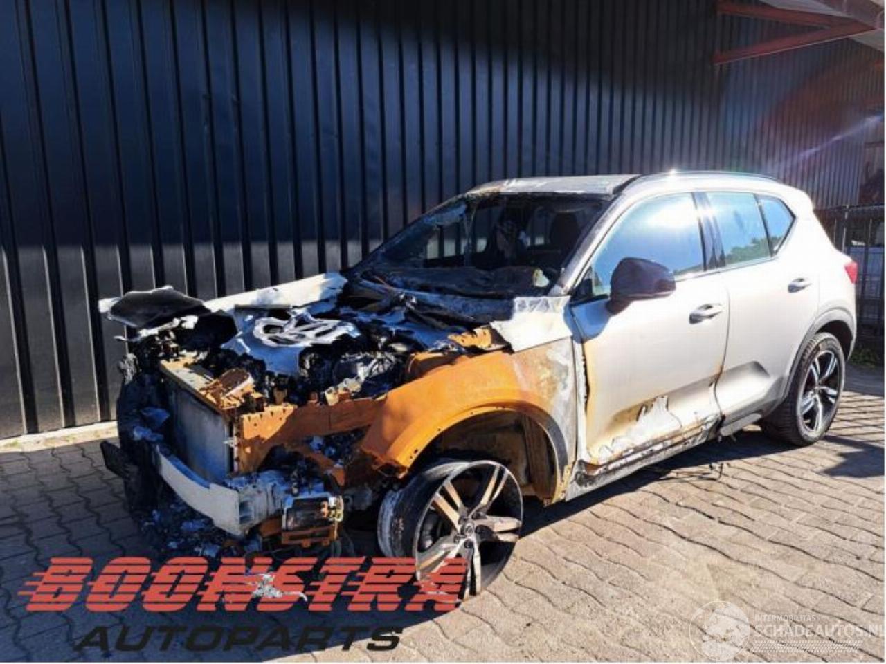 Volvo XC40 XC40 (XZ), SUV, 2017 2.0 B4 16V Mild Hybrid Autom.