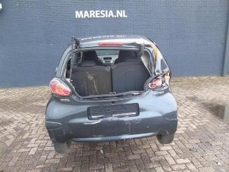 Toyota Aygo Aygo (B10), Hatchback, 2005 / 2014 1.0 12V VVT-i picture 2
