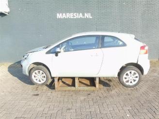 Kia Rio Rio III (UB), Hatchback, 2011 / 2017 1.2 CVVT 16V picture 1