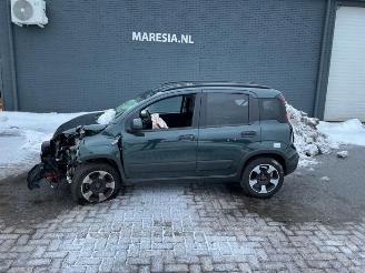 Vrakbiler auto Fiat Panda Panda (312), Hatchback, 2012 1.0 Hybrid 2024/3
