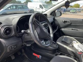 Hyundai I-10 i10, Hatchback, 2019 1.0 12V picture 5