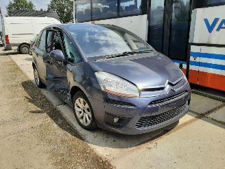 krockskadad bil auto Citroën C4-picasso 1.6 HDI 2010/2
