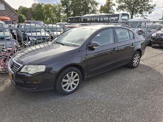 Volkswagen Passat  picture 1