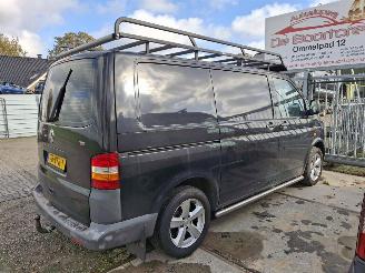Volkswagen Transporter T5 TDI picture 6