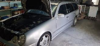 Mercedes E-klasse E 55 AMG picture 1