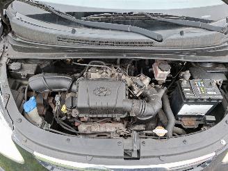 Hyundai I-10 1.1 12v picture 9