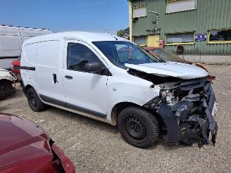 Uttjänta bilar auto Dacia Dokker  2013/8