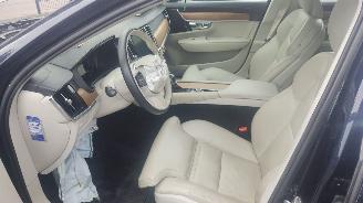 Volvo S-90 2.0 T4 Inscription picture 17