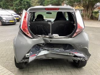 Toyota Aygo Aygo (B40), Hatchback, 2014 1.0 12V VVT-i picture 6