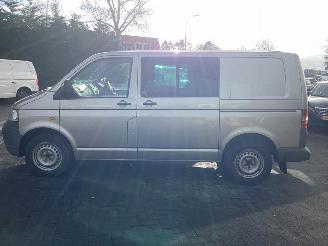 Volkswagen Transporter 2.5 TDI picture 8