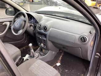 Dacia Duster Duster (HS), SUV, 2009 / 2018 1.6 16V picture 9