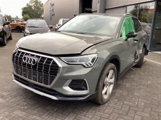 Vrakbiler auto Audi Q3 Q3 (F3B), SUV, 2018 1.5 35 TFSI 16V 2019/8