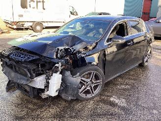 Vrakbiler auto Mercedes A-klasse Business solutions AMG 2020/1