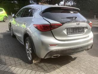 Infiniti Q30 Q30 (H15), SUV, 2015 1.6t 16V picture 7