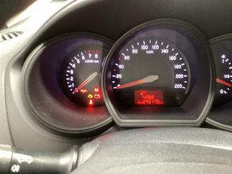 Kia Rio Rio III (UB), Hatchback, 2011 / 2017 1.2 CVVT 16V picture 9