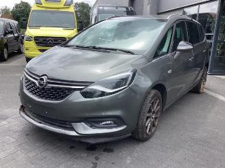 krockskadad bil auto Opel Zafira Zafira Tourer (P12), MPV, 2011 / 2019 1.6 CDTI 16V ecoFLEX 134 2018/8