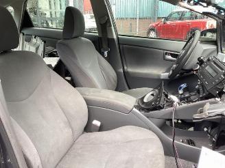 Toyota Prius Prius (ZVW3), Hatchback, 2009 / 2016 1.8 16V picture 10