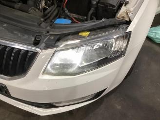 Skoda Octavia Octavia Combi (5EAC), Combi 5-drs, 2012 / 2020 1.4 TSI 16V picture 12