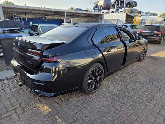 BMW 7-serie M760e picture 9