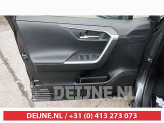 Toyota Rav-4 RAV4 (A5), Terreinwagen, 2018 2.5 Hybrid 16V AWD picture 9