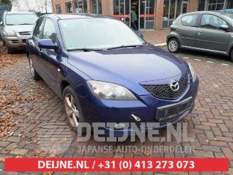 Uttjänta bilar auto Mazda 3 3 Sport (BK), Hatchback, 2003 / 2009 1.6i 16V 2003/1